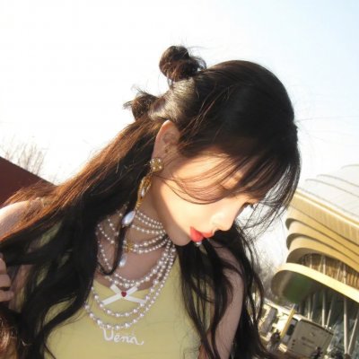 美利坚女士